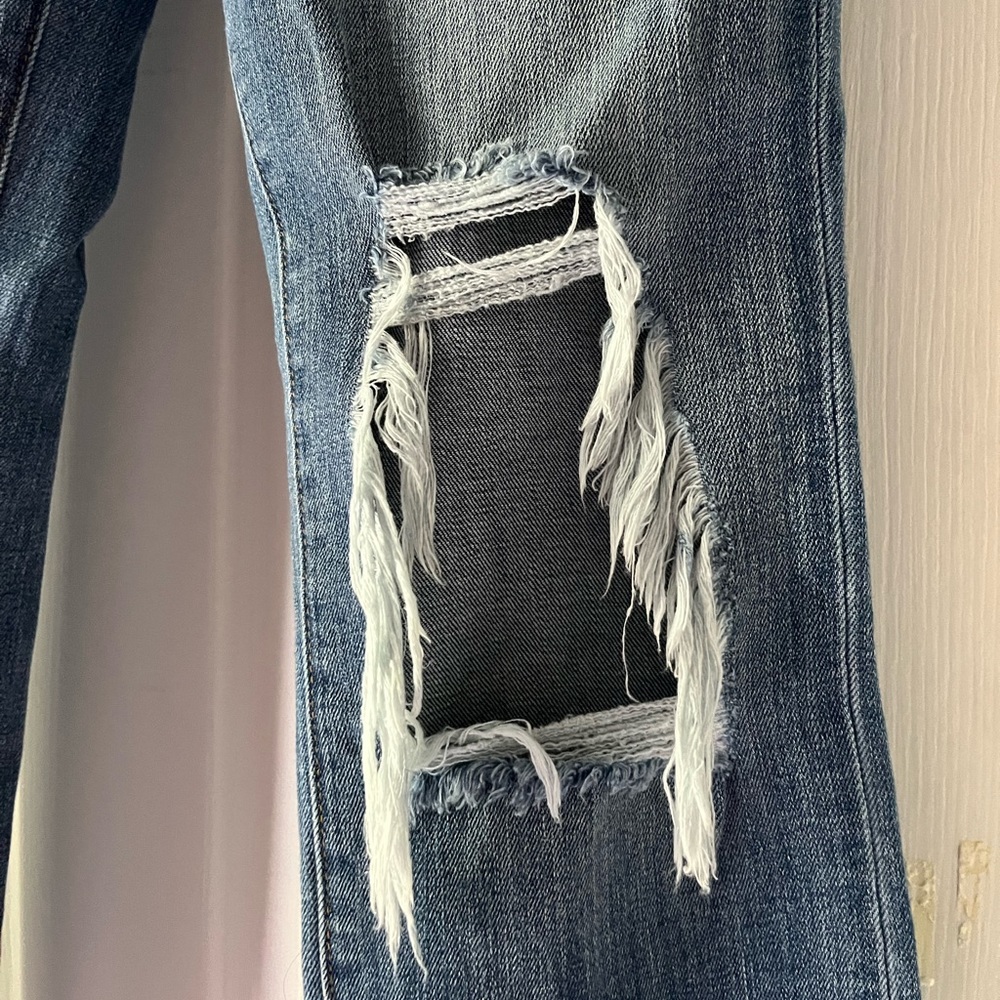 L'AGENCE Ripped Jeans - Picture 4 of 6